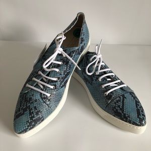 BOEMOS lace up point toe sneak skin sneaker Size 8